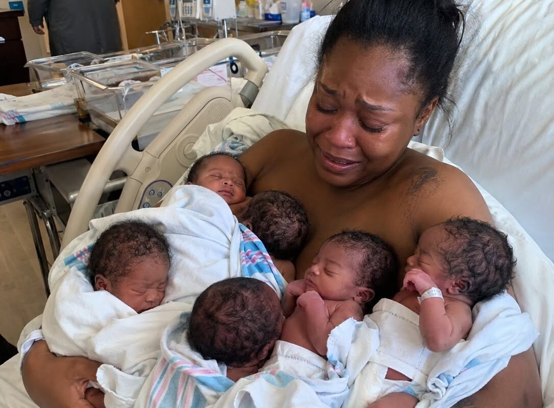 MY HUSBAND ABANDONED ME IN THE DELIVERY ROOM BECAUSE OUR 5 BABIES DIDN’T LOOK LIKE HIM.