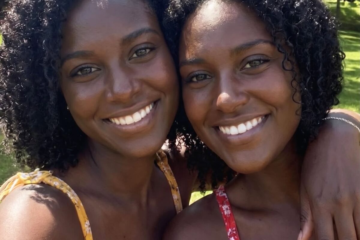 MY TWIN SISTER DIED IN A FIERY CAR CRASH 10 YEARS AGO — THEN A DENTIST CALLED ME SAYING SHE WAS WAITING IN THEIR OFFICE